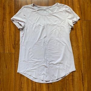 Lululemon T-Shirt